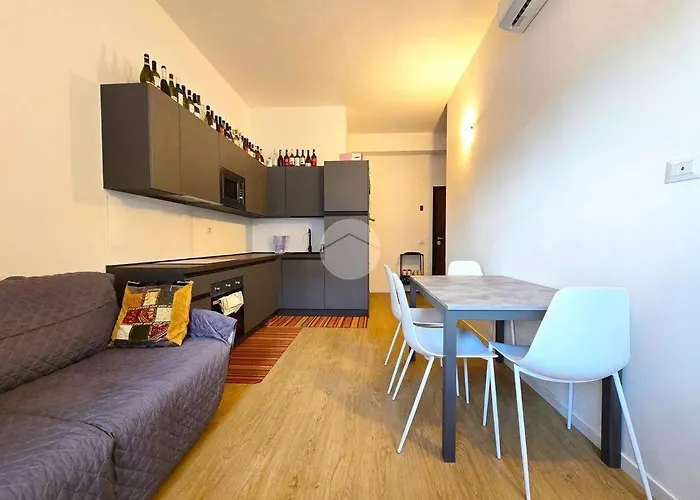 REGINA Trilocale X6 Persone Max